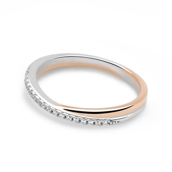 Chic Midi Kiss Ring