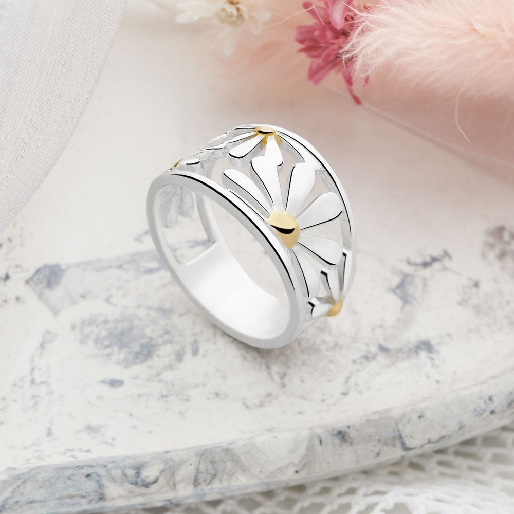 Dream Daisy Ring