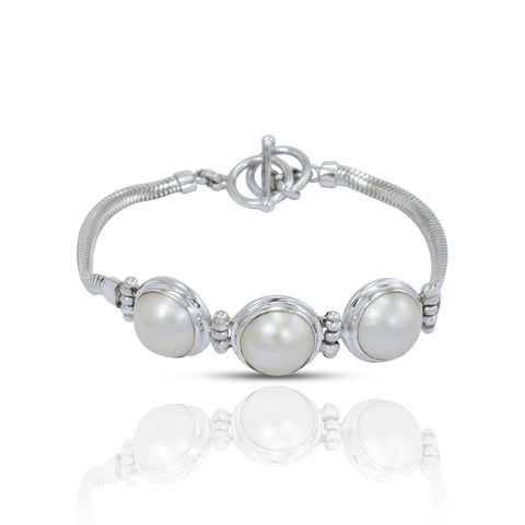 Ayung Pearl Bracelet