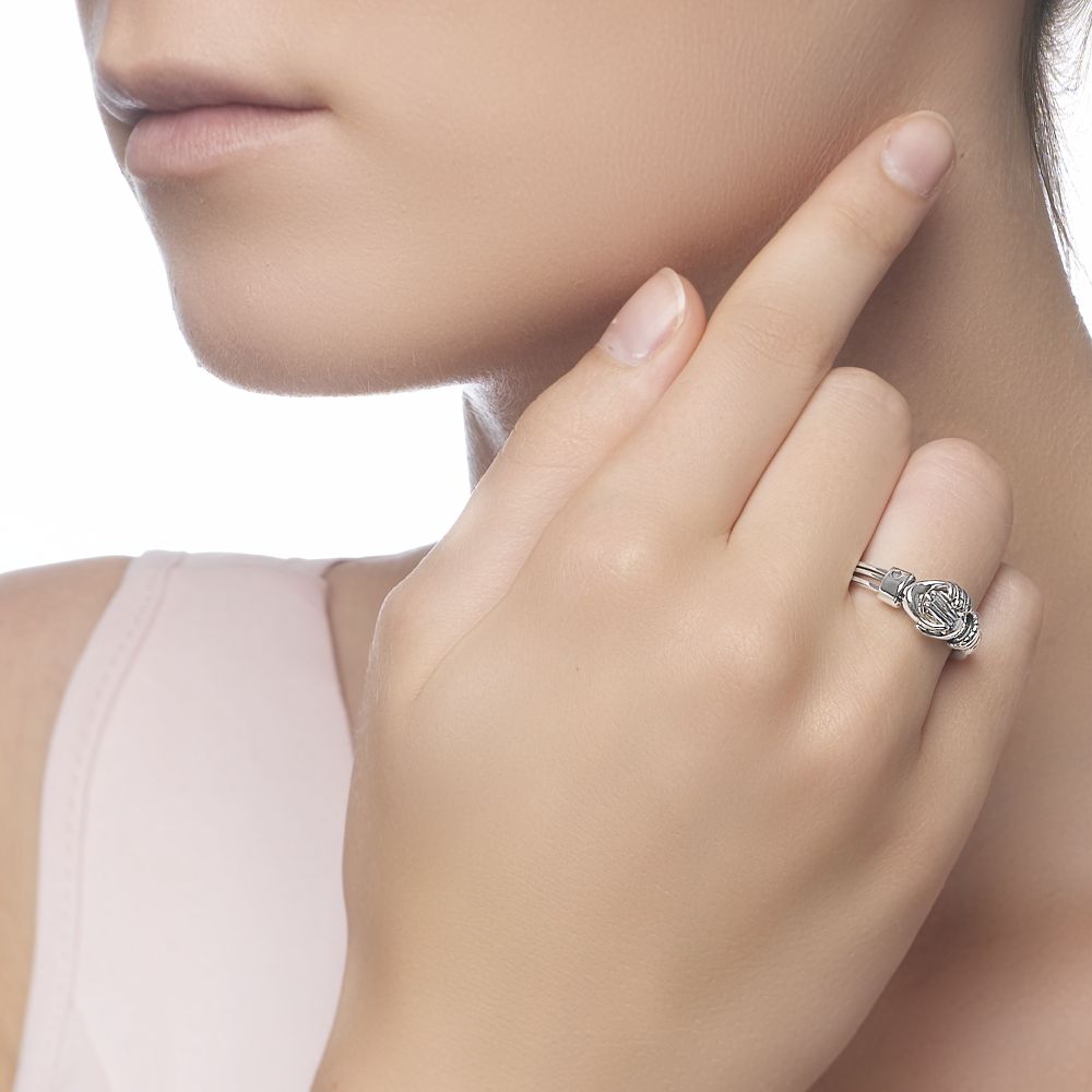 Irish Claddagh Ring