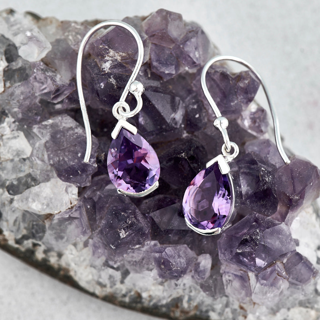 Amethyst Tear Drop Earrings (B115E01)