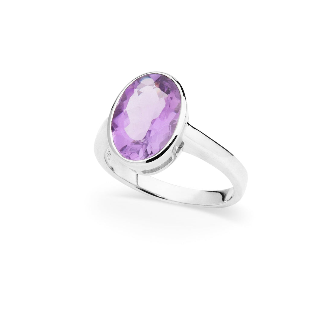 Oval Amethyst Ring (B327R01)