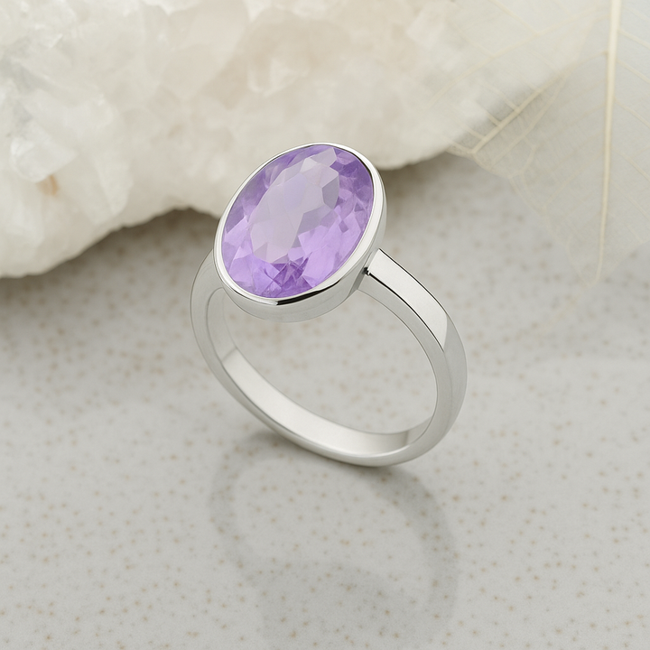 Oval Amethyst Ring (B327R01)