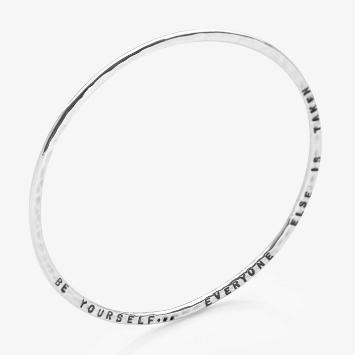 Personalised Hammered Silver Bangle (BGL7741)