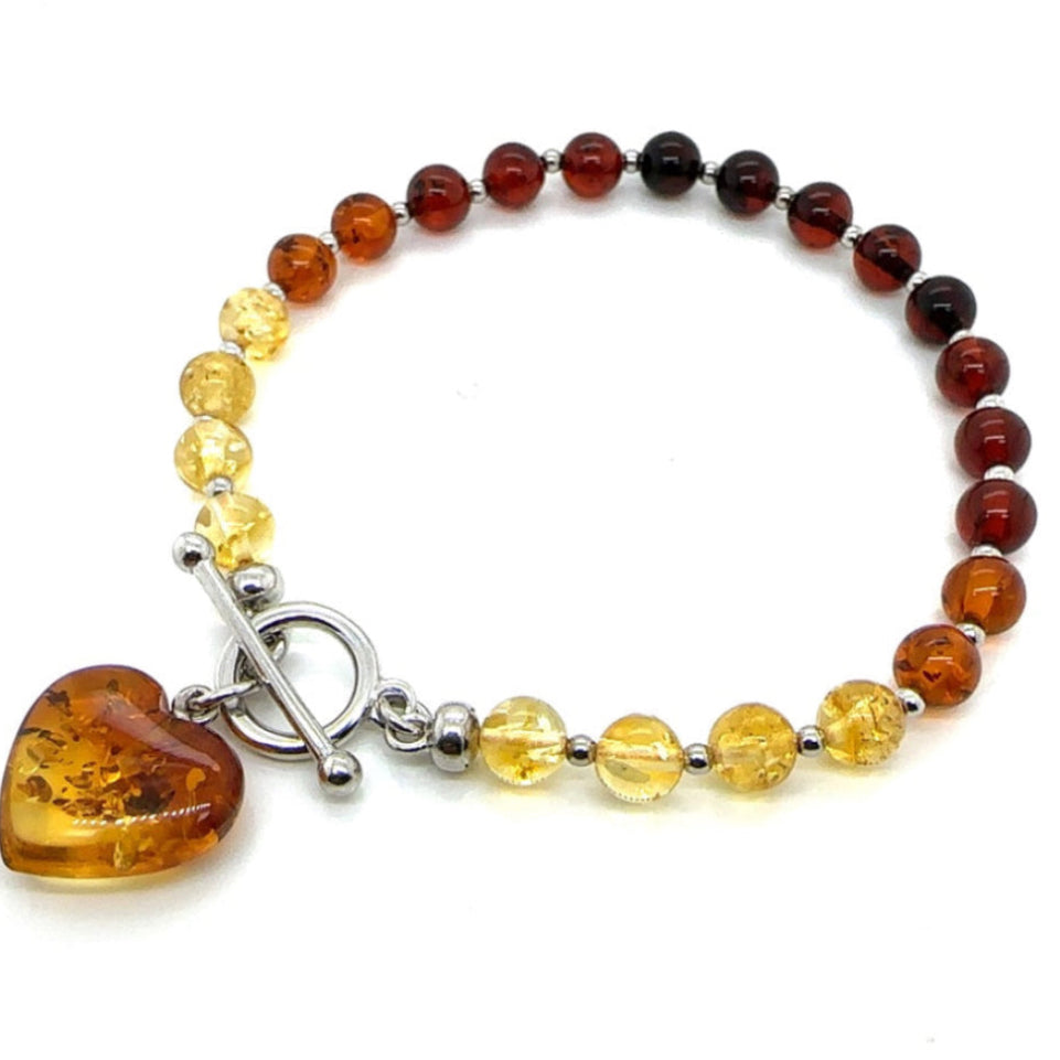 Baltic amber beaded bracelet with a heart-shaped amber charm