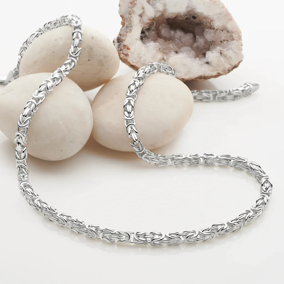 Slimline Bologna Necklace