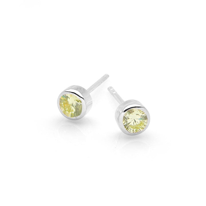 August Birthstone Studs (E50601)