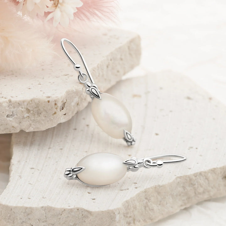 Snow Berry Pearl Shimmer Earrings