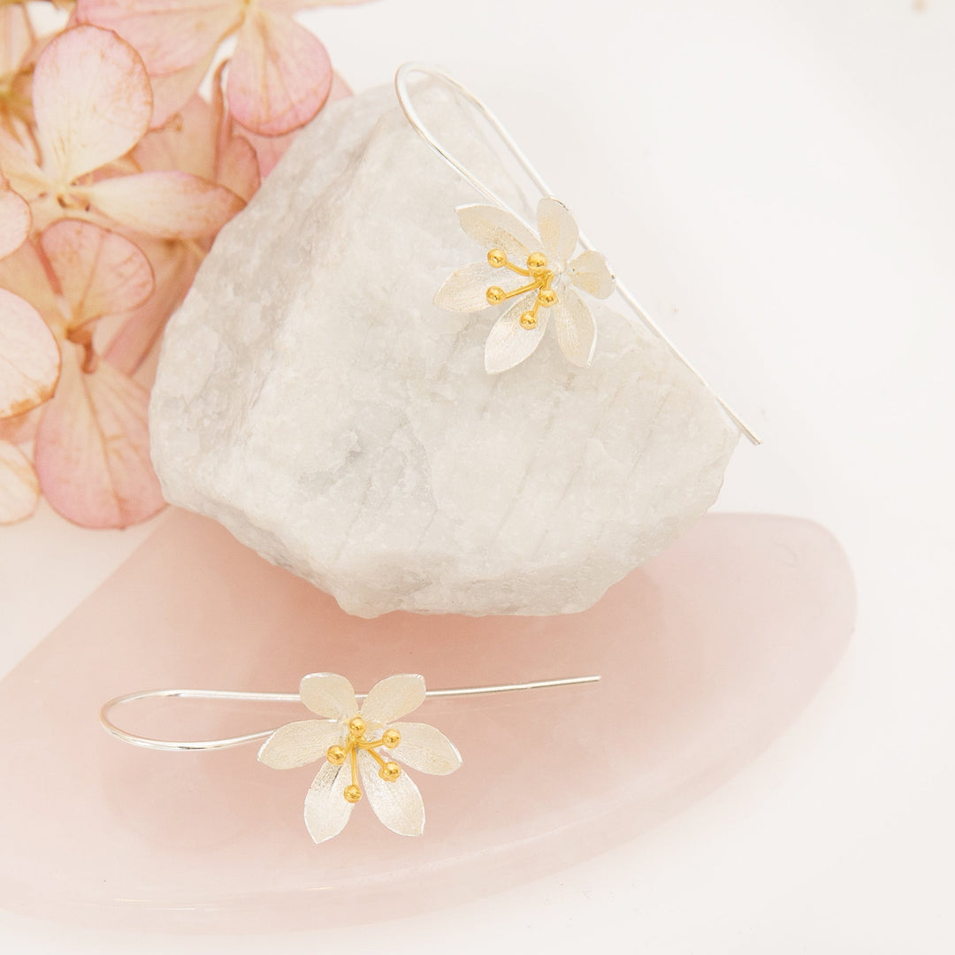 Star of Bethlehem Flower Earrings (E40511)