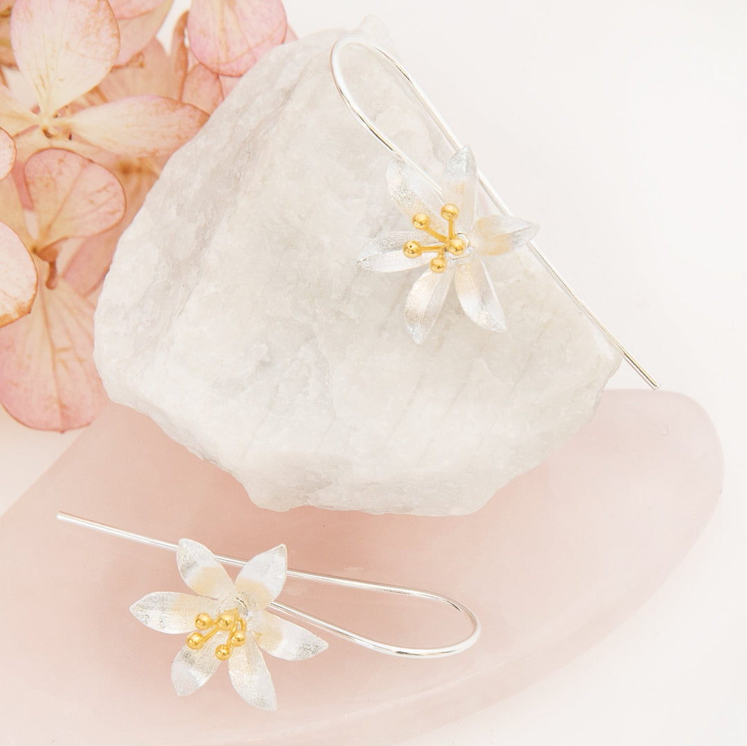 Calydorea Flower Earrings (E40521)