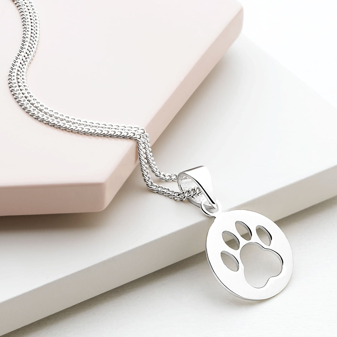 Perfect Paw Pendant (P26851)