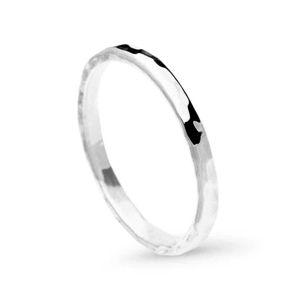 Hammered D-Shaped Silver Band Ring 2mm (R18291)