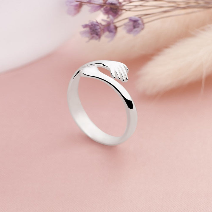 Hug Me Wrap Ring (R22481)