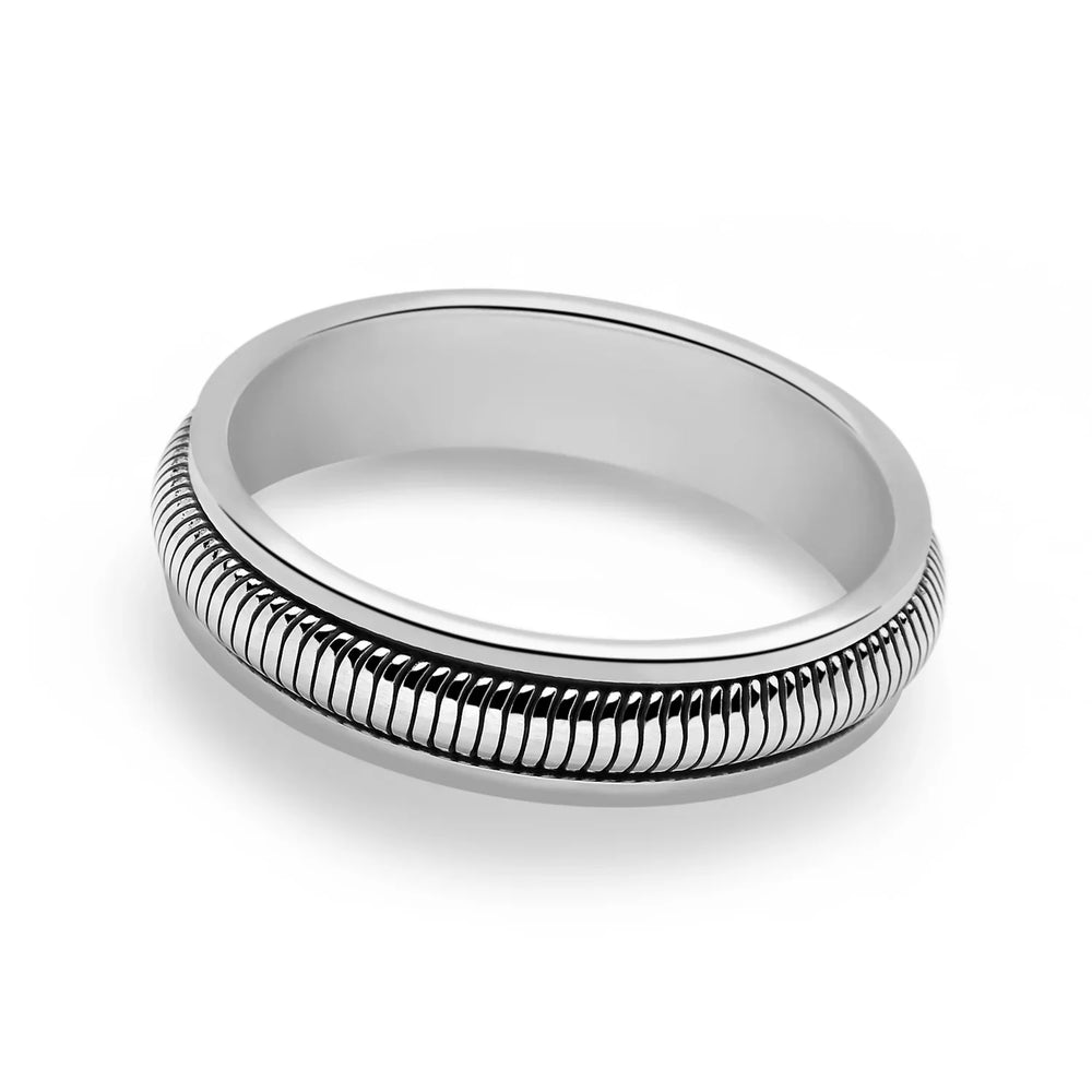 A 925 sterling silver ring with a spinning central band, polished finish, displayed on a white background.