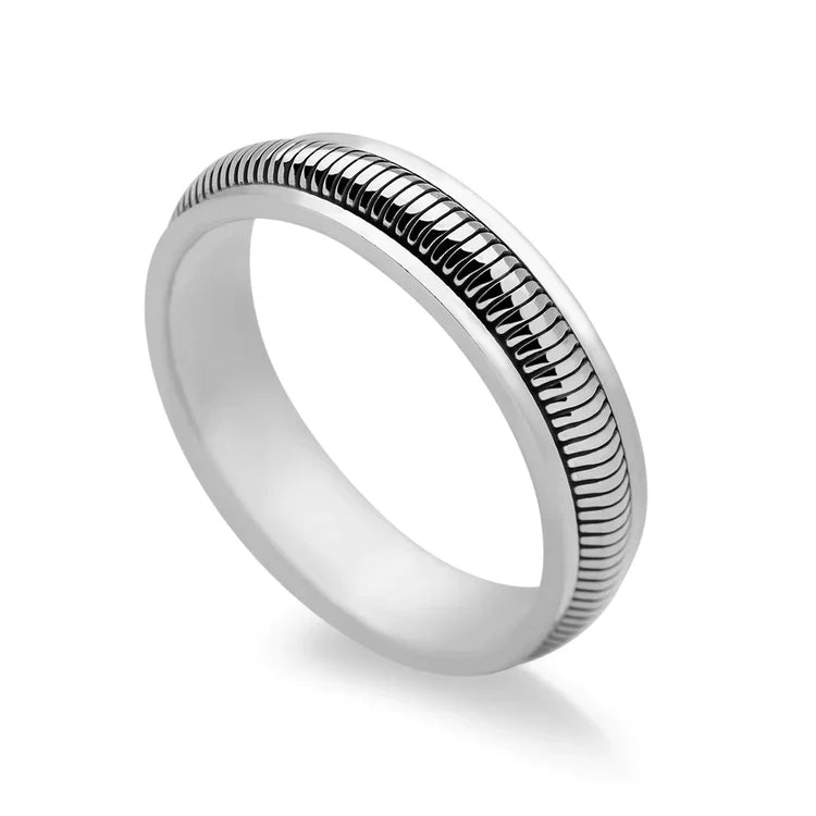 A 925 sterling silver ring with a spinning central band, polished finish, displayed on a white background.